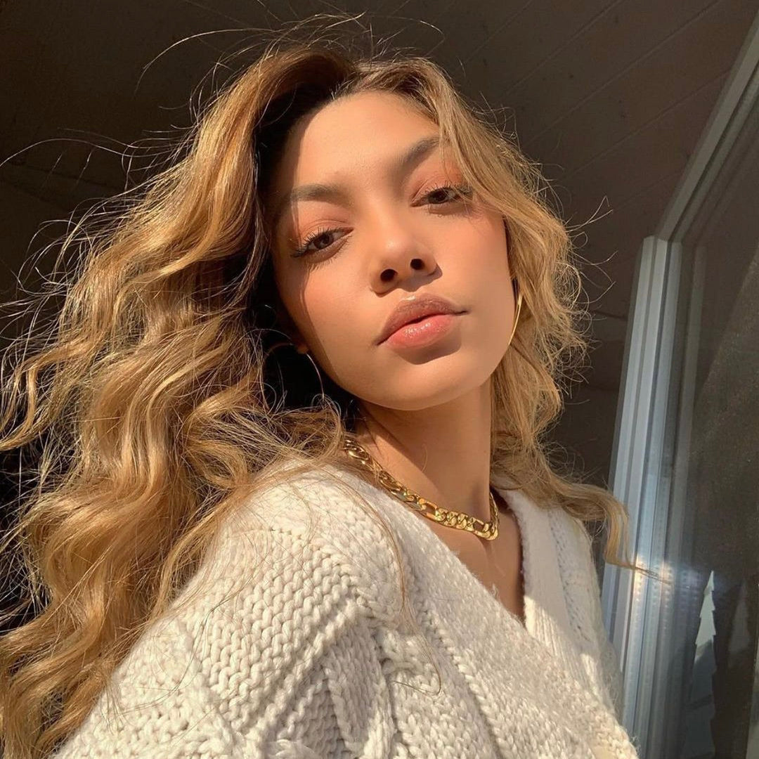 Holiday Skin Care Tips + an Easy Routine for Glowing Skin – Gisou EU