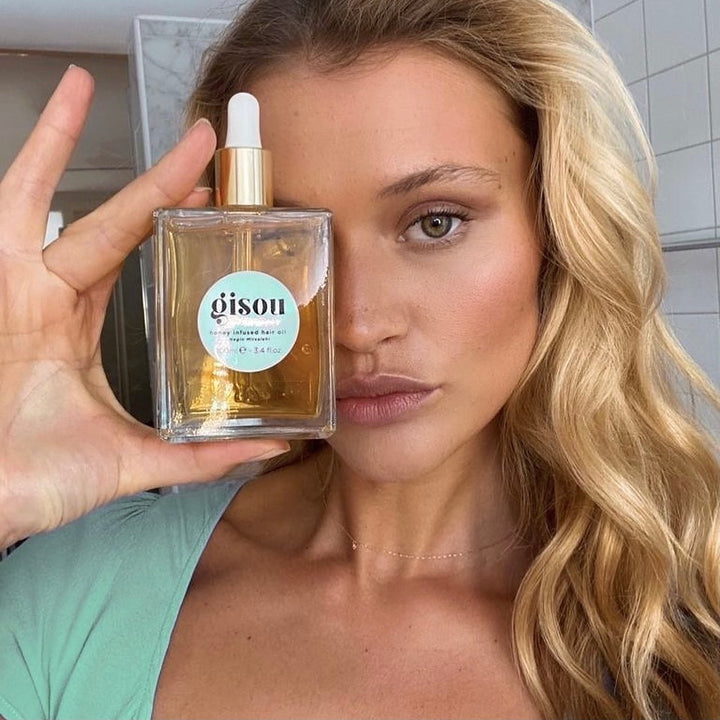 How to Use Hair Oil 