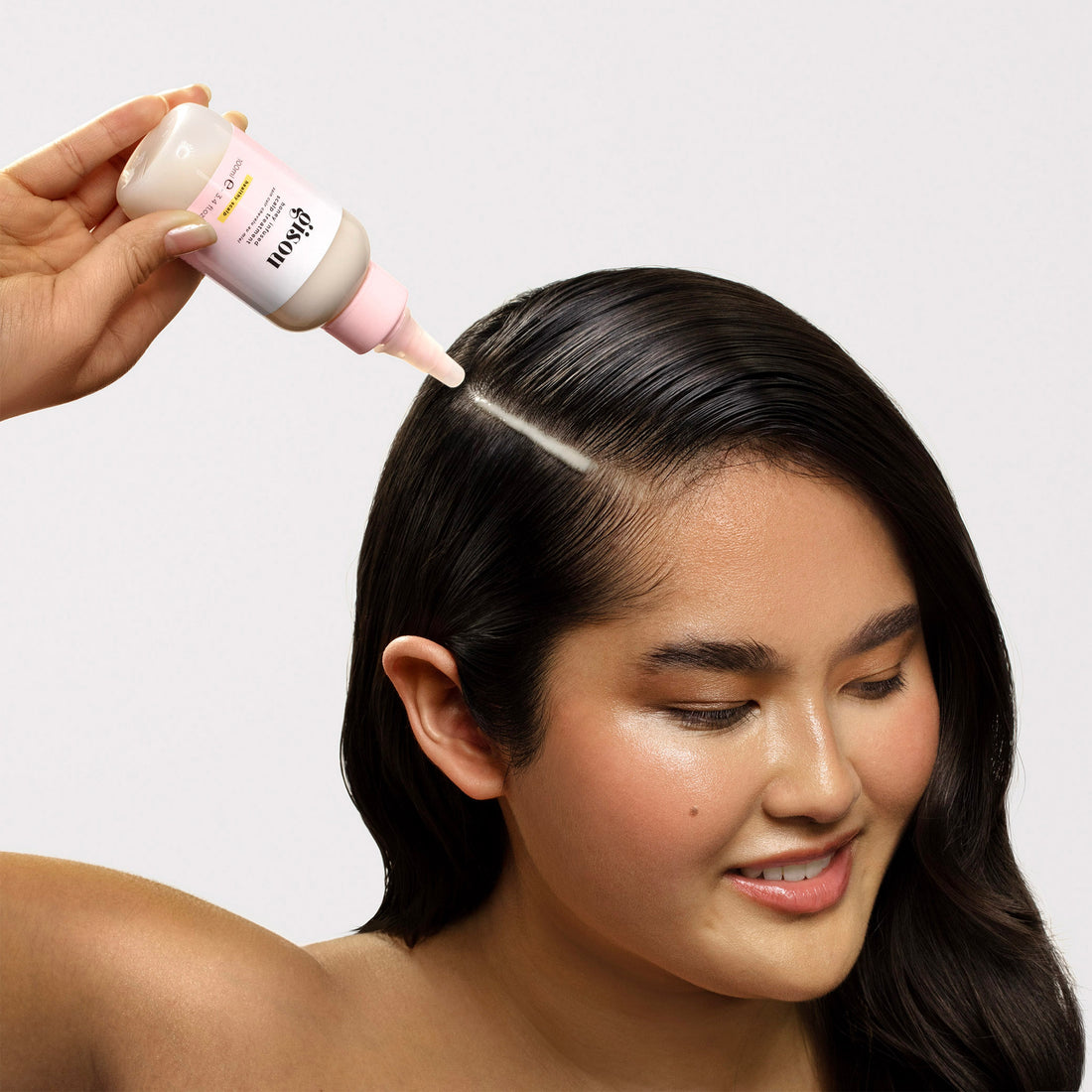 How to Use Honey on Your Scalp
