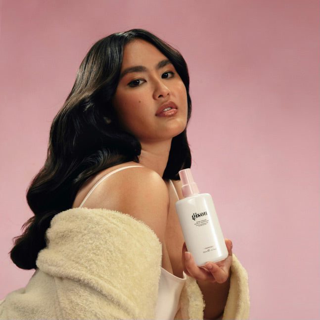 10 Simple Tricks to Keep Your Hair From Getting Frizzy Overnight